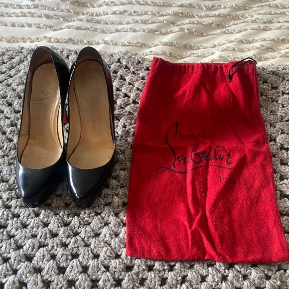 Christian Louboutin Rolando Hidden Platform Pumps - Picture 2 of 5